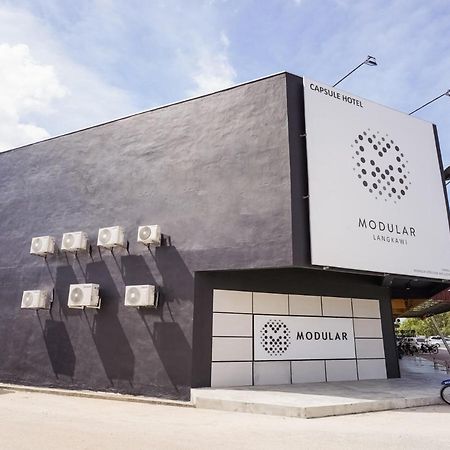 Oyo 89635 Modular Langkawi Capsule Hotel Padang Mat Sirat Eksteriør billede
