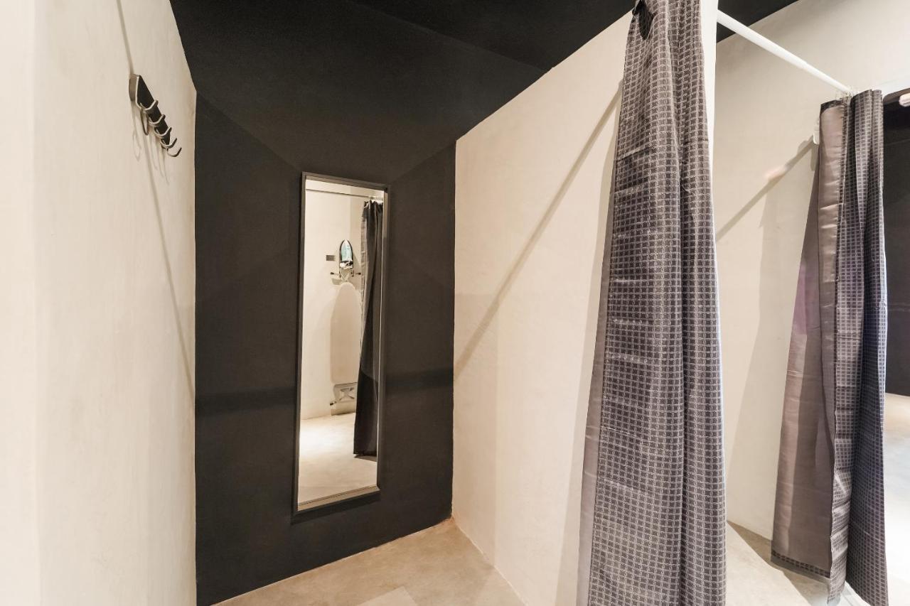 Oyo 89635 Modular Langkawi Capsule Hotel Padang Mat Sirat Eksteriør billede